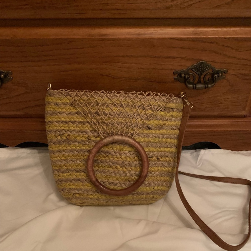 Nicole Miller straw bag with handles & straps 12x8x4 new with liner in purse